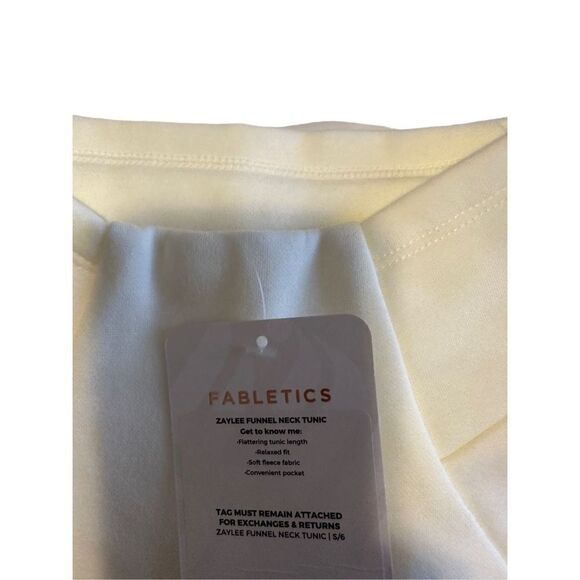 Fabletics Small Funnel Neck sweater- Warm white - Picture 5 of 16